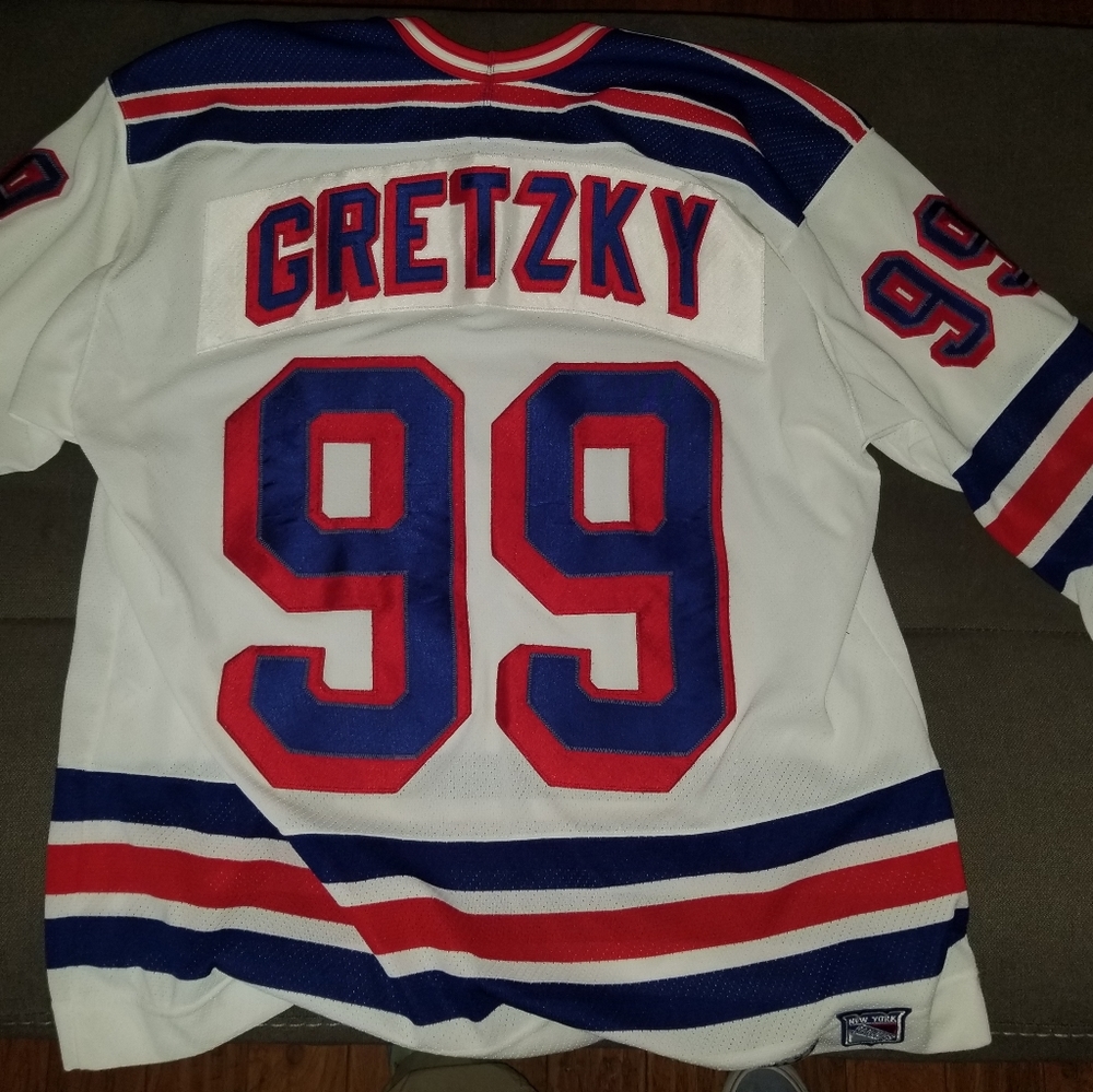 Vintage 1990's NHL Wayne Gretzky #99 NY Ranger Hockey Jersey